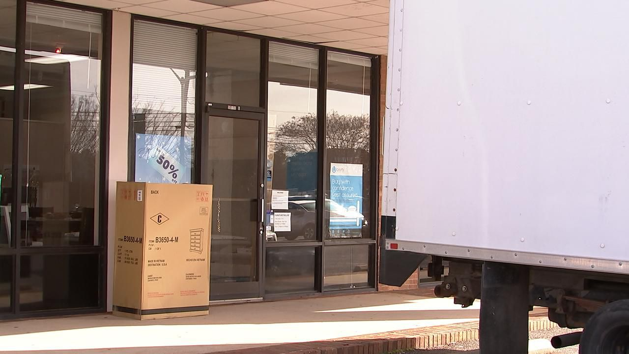 Two customers complain about ‘Frated’ Matthews furniture store WSOC TV