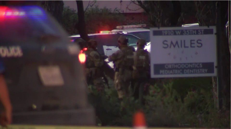Texas standoff 2 dead after hostage situation at Austin medical office