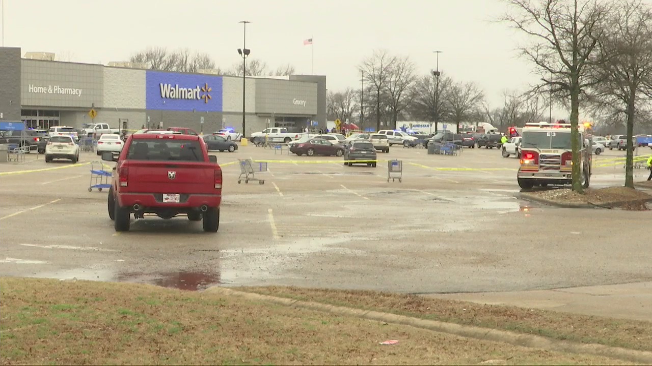 WALMART SHOOTING 2 police officers shot, suspect dead after shooting