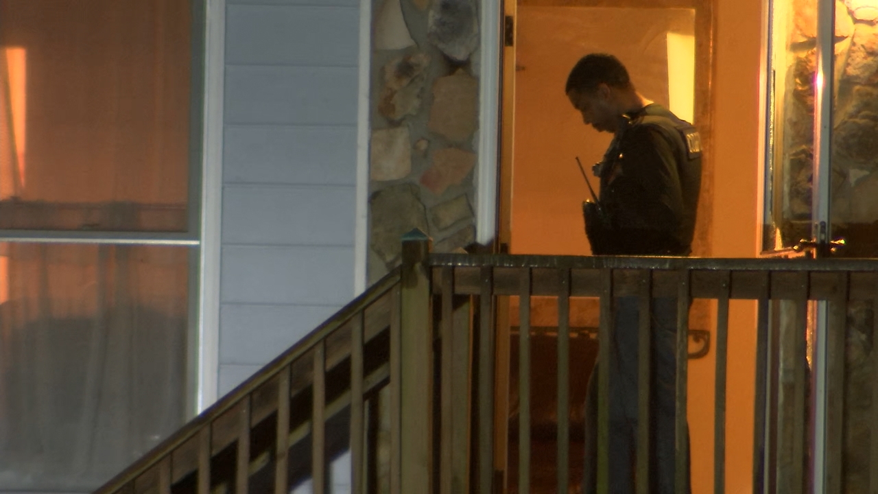 Cobb County officer out of hospital, suspect in critical condition after shooting WSBTV