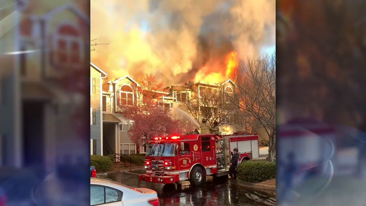 Massive 2 Alarm Fire Rips Through Brookhaven Apartment Complex 24 Units Damaged Wsb Tv Channel 2 Atlanta