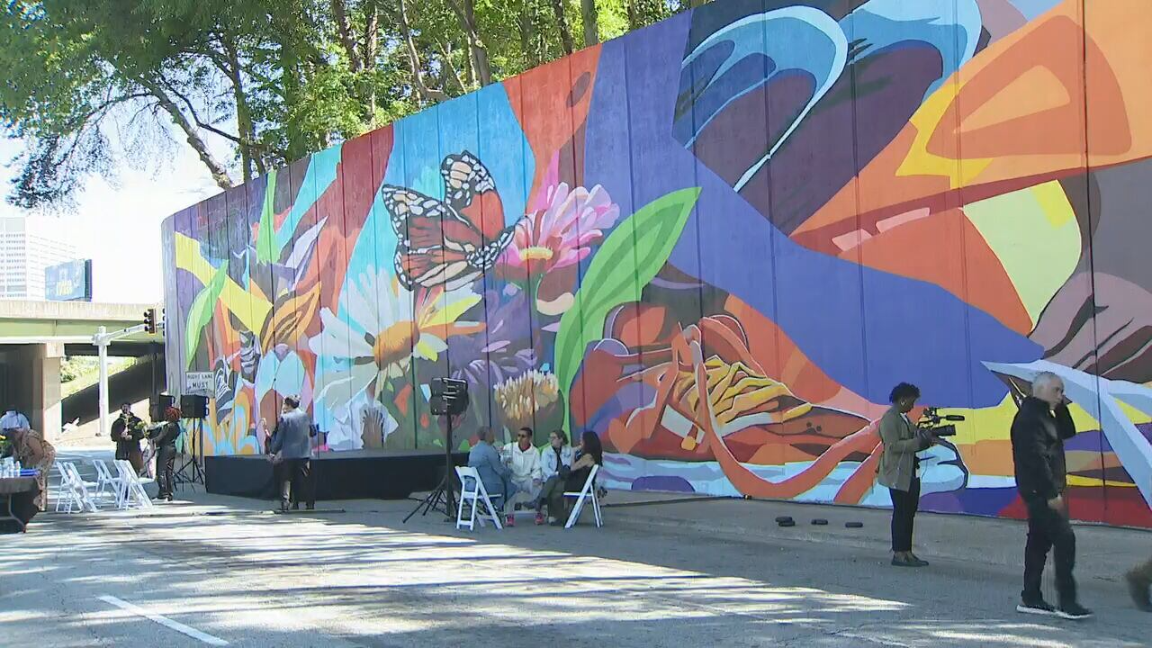 Atlanta unveils largest mural ahead of World Cup