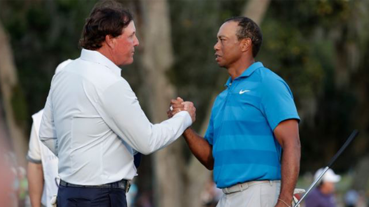 Tiger Woods Peyton Manning Vs Phil Mickelson Tom Brady Stars