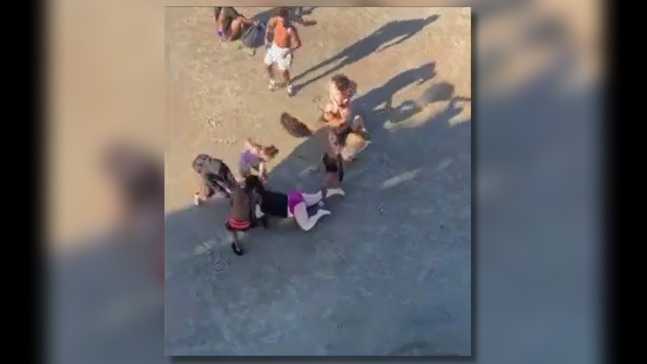 Viral video shows mother, daughter beaten by mob on Ga. beach during  massive spring break party – WSB-TV Channel 2 - Atlanta