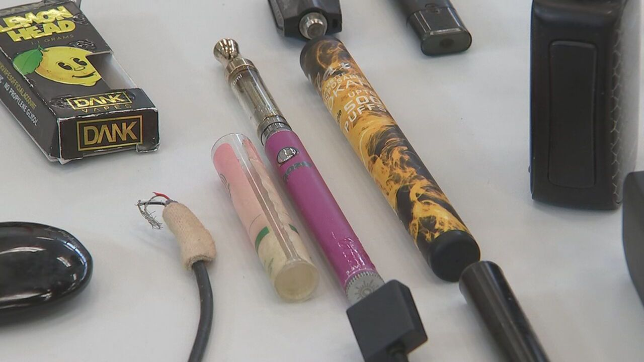 Gwinnett County Schools cracks down on vape usage among students – WSB-TV  Channel 2 - Atlanta