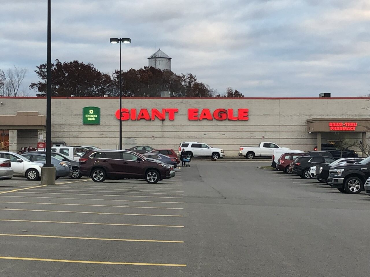 does giant sell cigarettes in pa Western Pennsylvania grocery stores offering a discount to help people  restock food following storms – WPXI