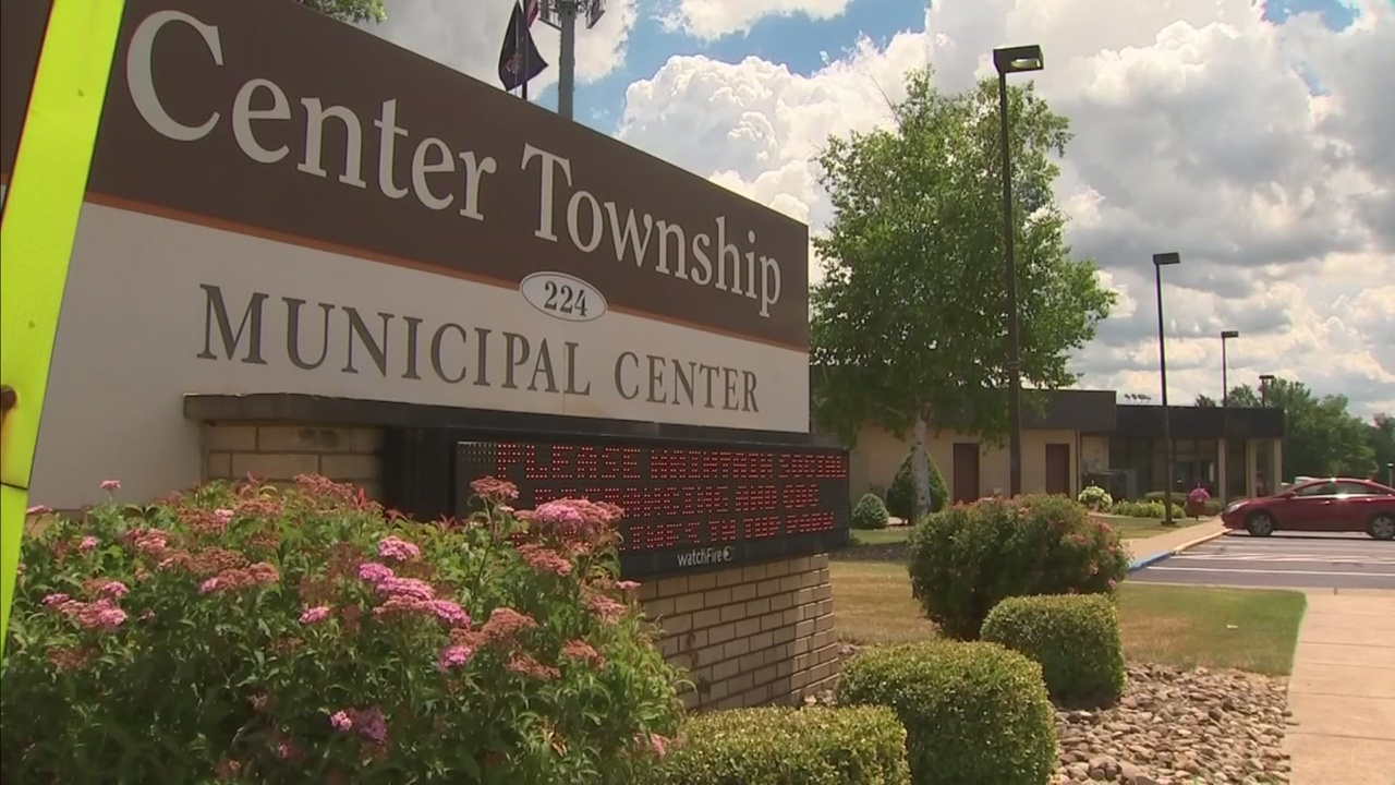 Local tax collector admits to stealing over 600K from taxpayers