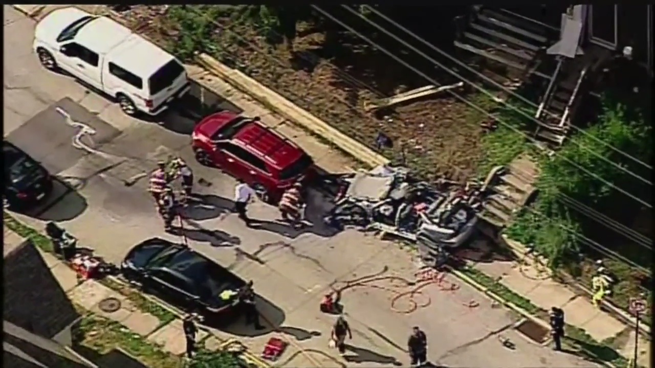 Memorial, wreckage remains days after police chase ends in deadly crash