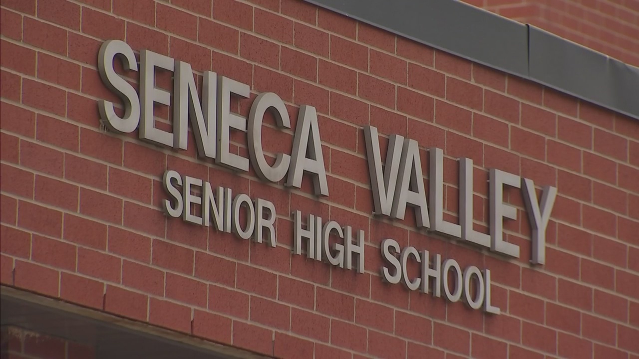 Seneca Valley School District reopening plan includes 5day school week for students WPXI