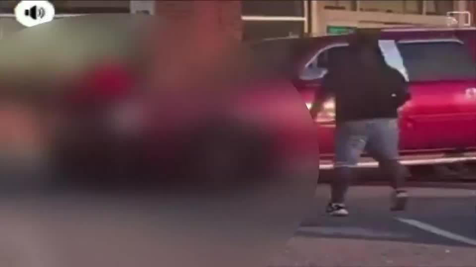 4 people charged in connection with McKees Rocks fight following viral video WPXI