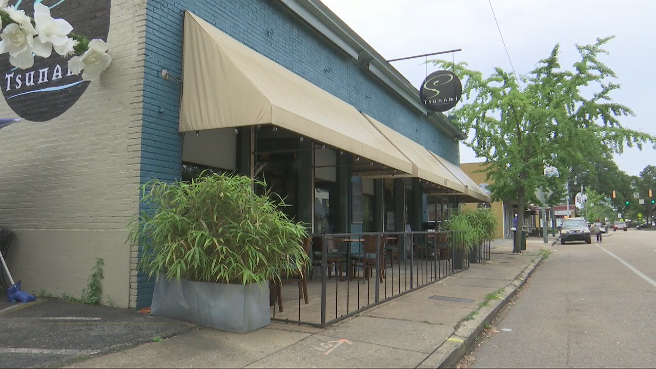 Memphis restaurant owners additional space for outdoor dining