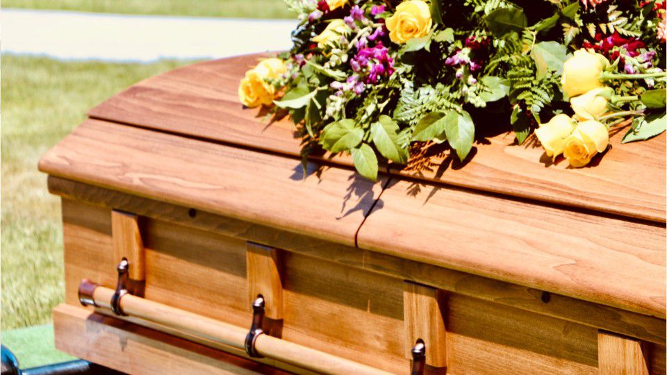 Fight Breaks Out At Funeral
