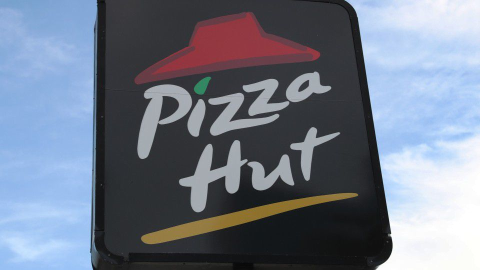Coronavirus 300 Pizza Huts closing, 927 for sale after mega franchise