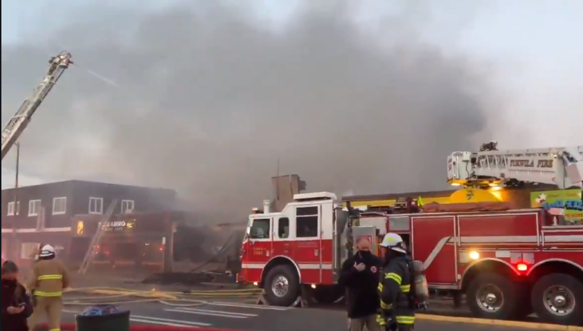 3-alarm fire breaks out at White Center business – KIRO 7 News Seattle