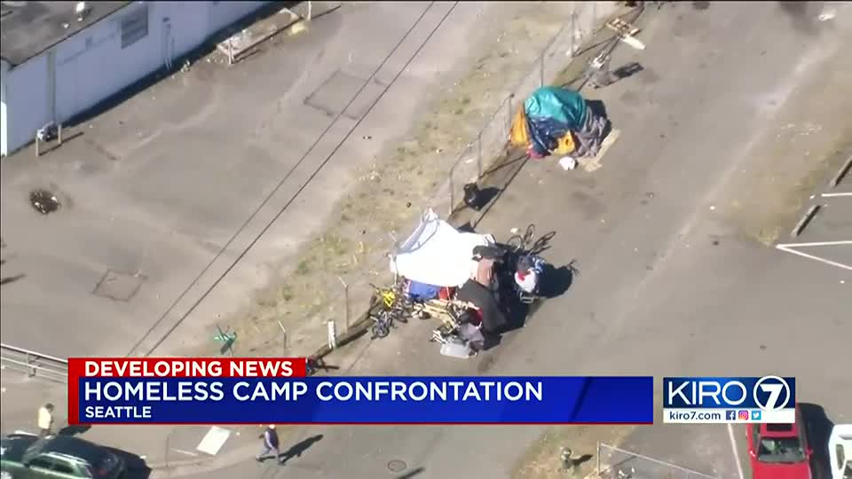 Seattle business attempts to clear homeless camp, backtracks after advocates step in – KIRO 7 News Seattle