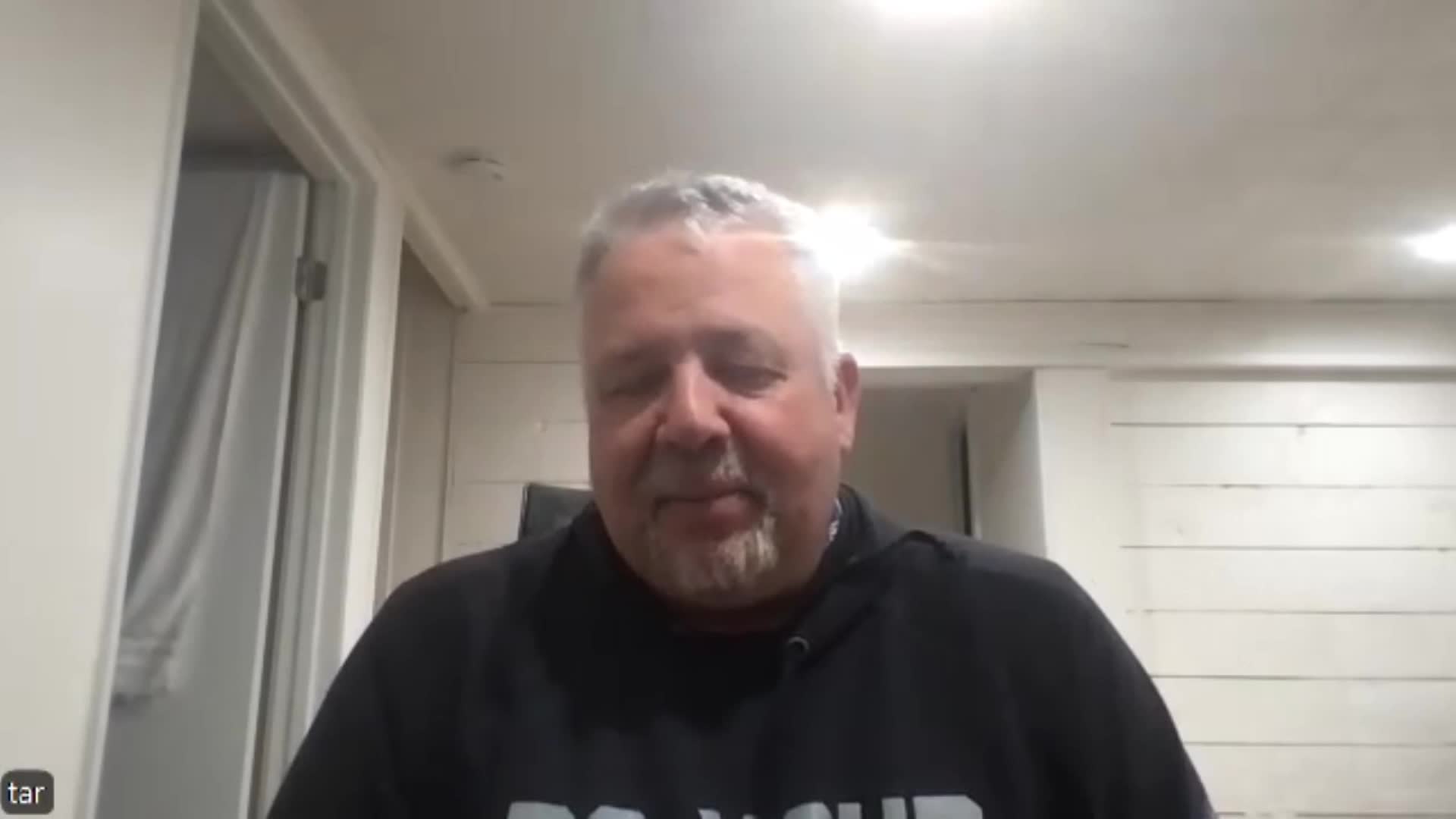 Cal Raleigh's family reacts to his hot mic moment as M's secure playoff berth – KIRO 7 News Seattle