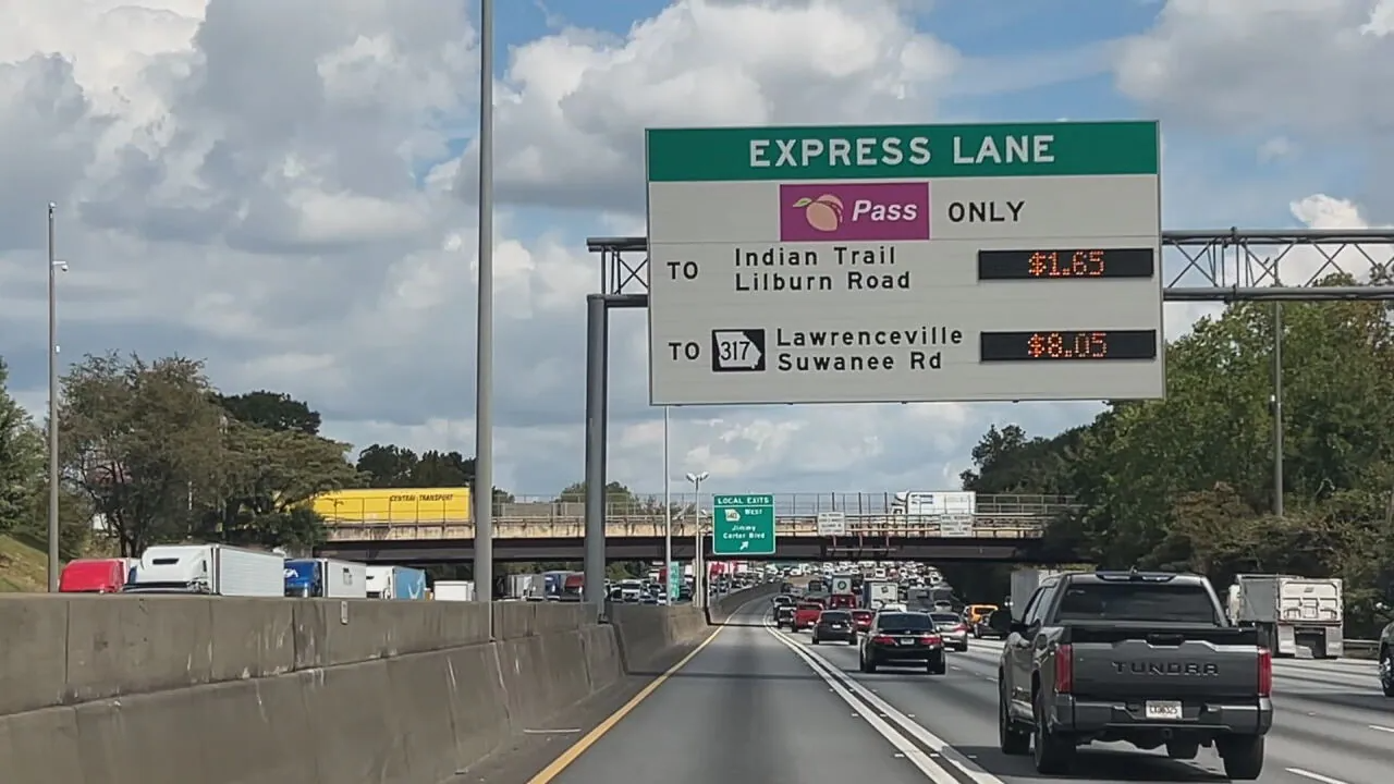 Toll trouble: Woman receives Peach Pass violation for van she