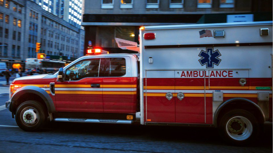 Police Father throws 2monthold from Las Vegas balcony, charged with