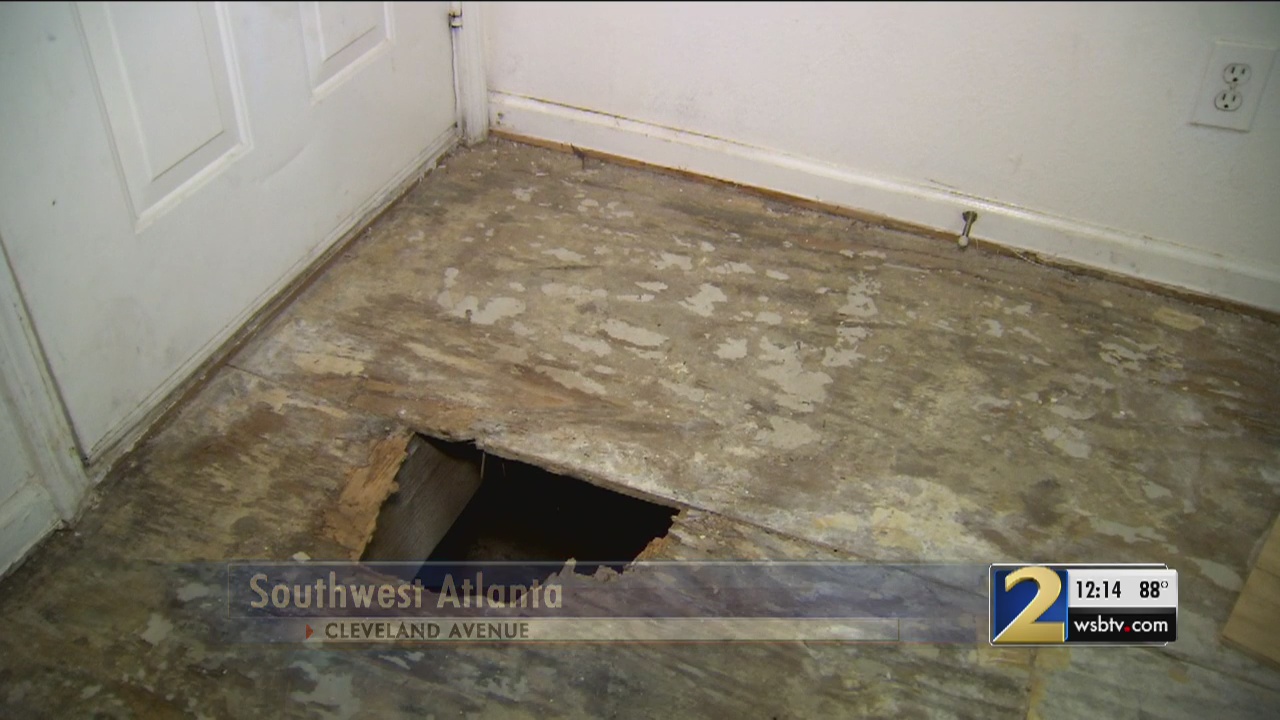 'It's gonna happen again' Man falls through kitchen floor, urges apartment manager to fix hole