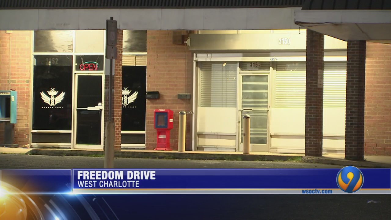 shoe warehouse on freedom drive