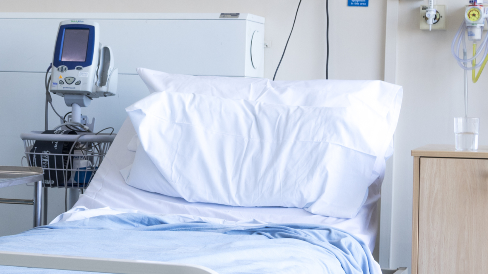 Woman Accused Of Trying To Smother Hospitalized Husband With Pillow