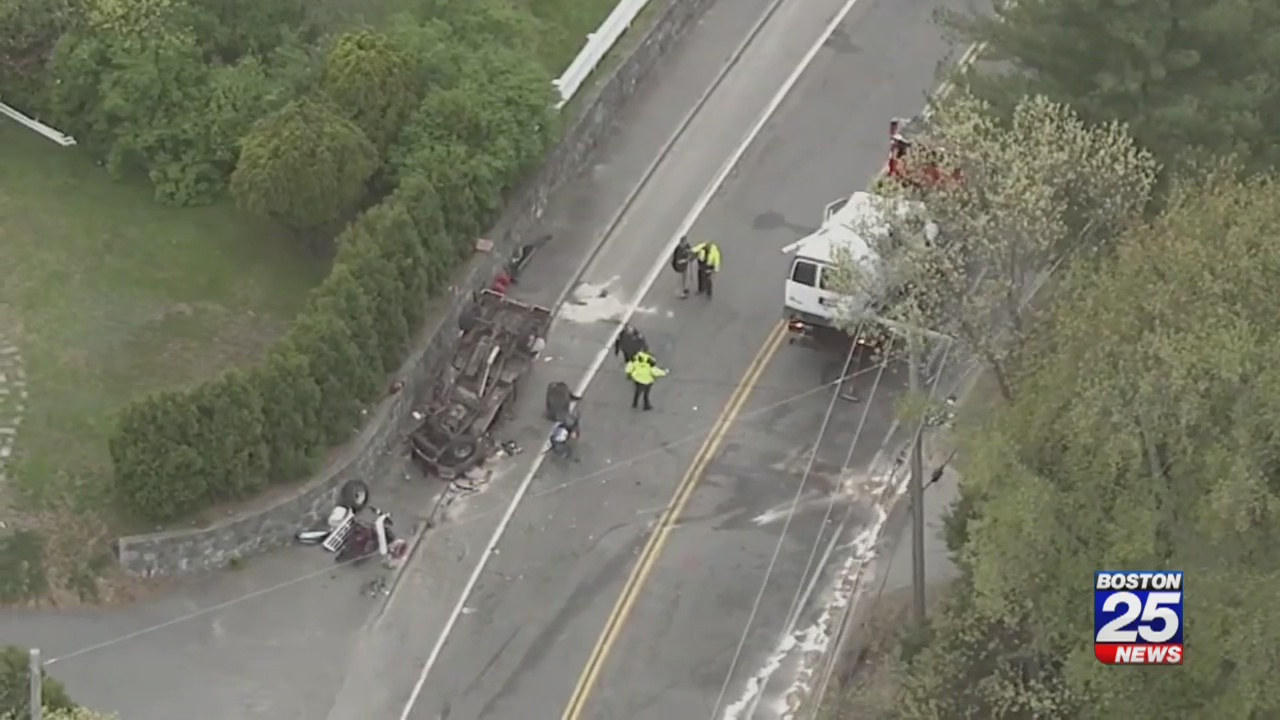 Sharon FD 1 dead in threecar crash along Route 27