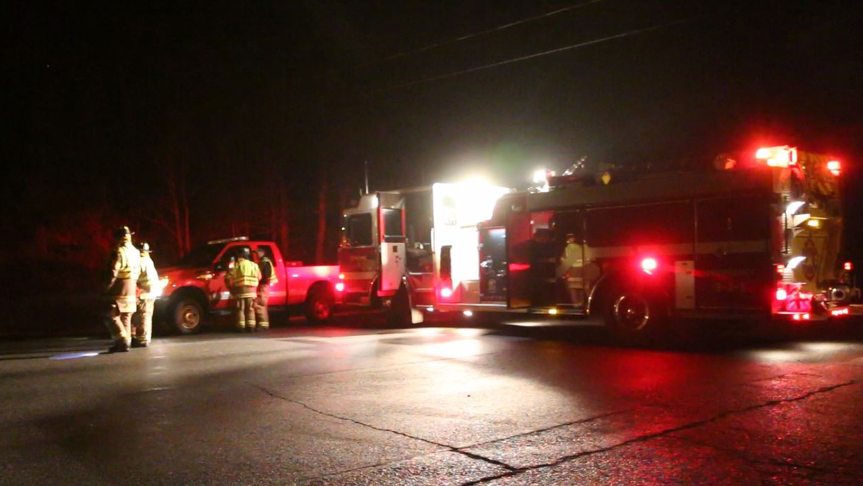 Spencer man dies in Friday night crash on Route 49