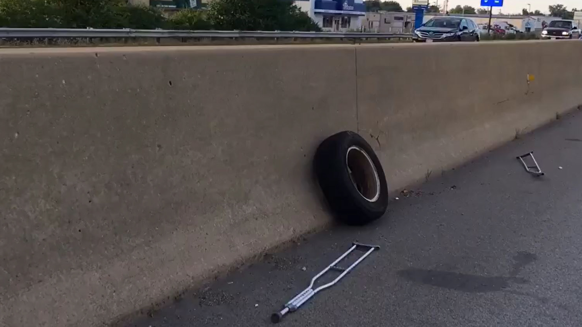 Tire comes off van on Ohio interstate, crashes into windshield of car, killing driver KIRO 7