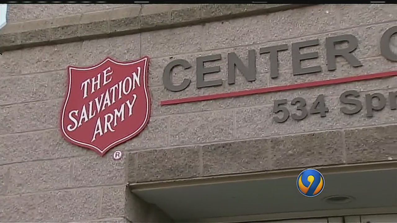 Charities help homeless find shelter from cold