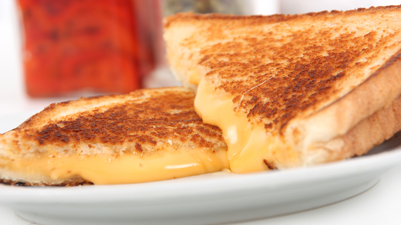 Boy, 3, with dairy allergy dies after served grilled cheese at school