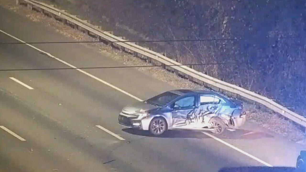 Chase out of Mooresville ends in multiple car crash on I-77