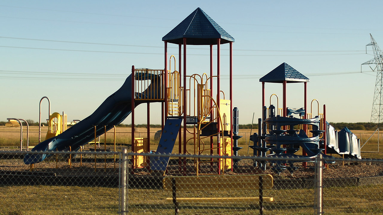 Razor blades found melted into slides at 2 Texas parks WPXI