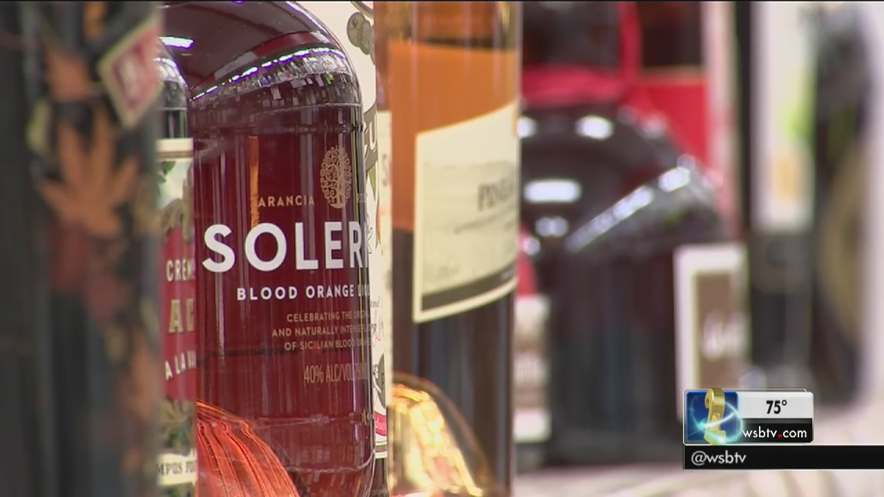 Decatur votes to let grocery stores sell liquor downtown