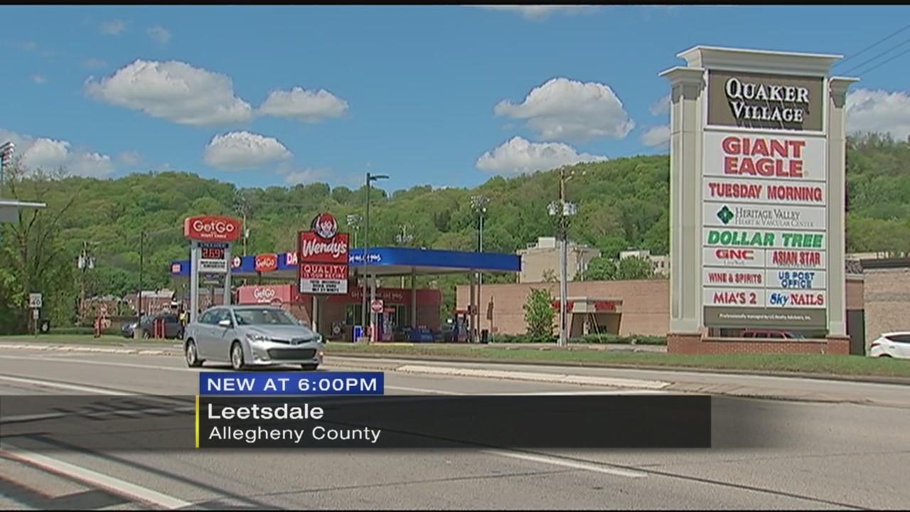 1 injured in motorcycle crash – WPXI
