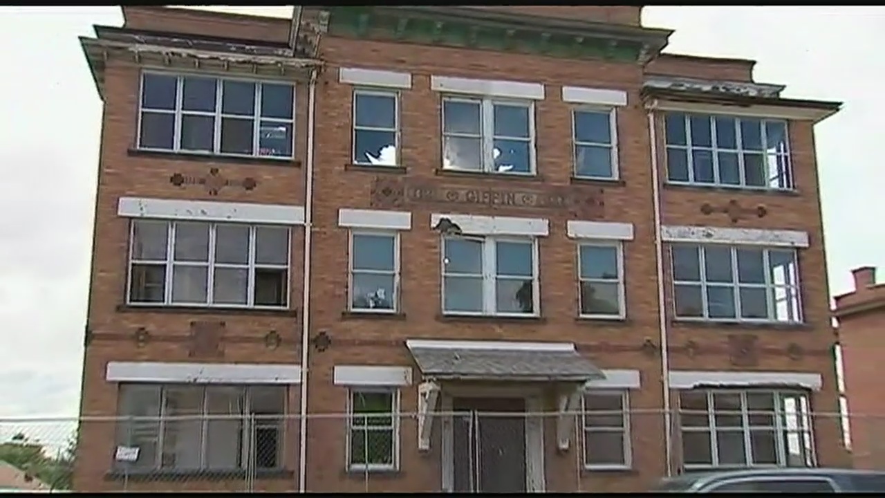 Dilapidated building in Mount Oliver to come down next week