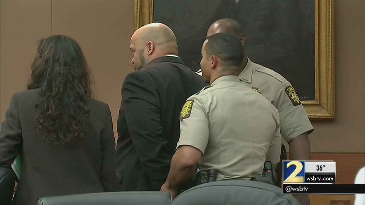 1 of 2 former officers found guilty in Taser death