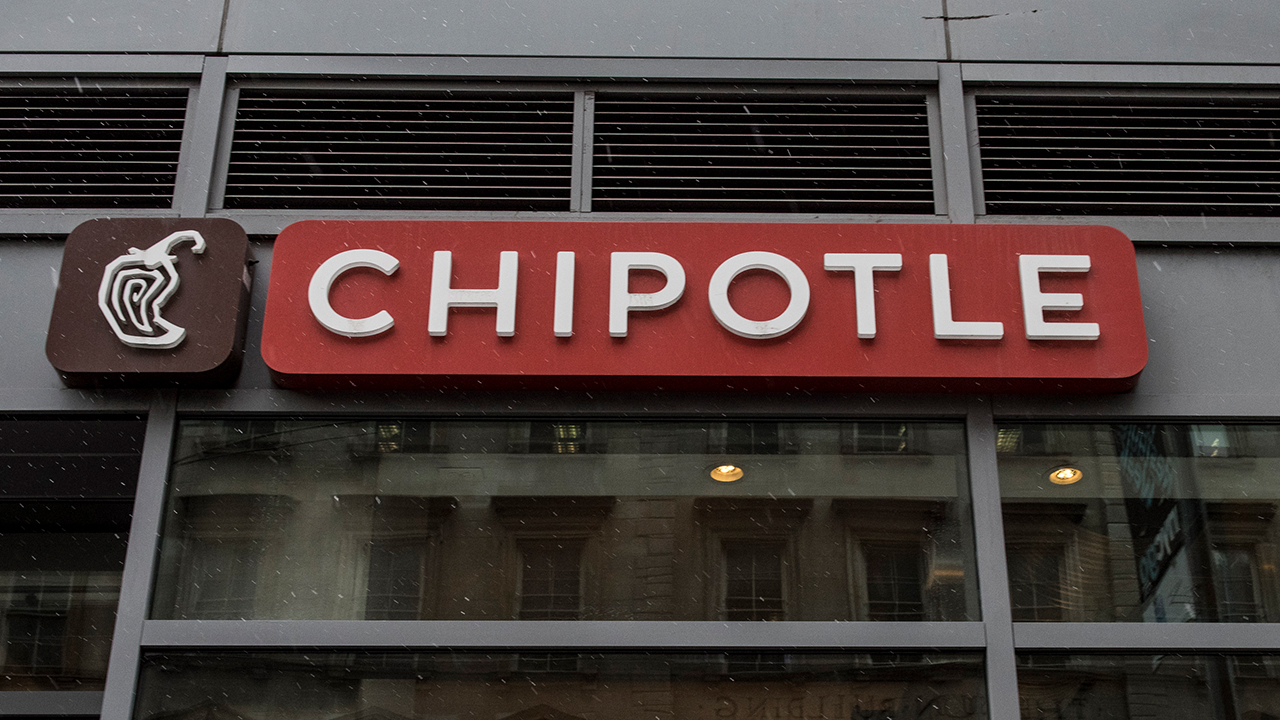 Chipotle illnesses More than 400 report sickness after eating at Ohio