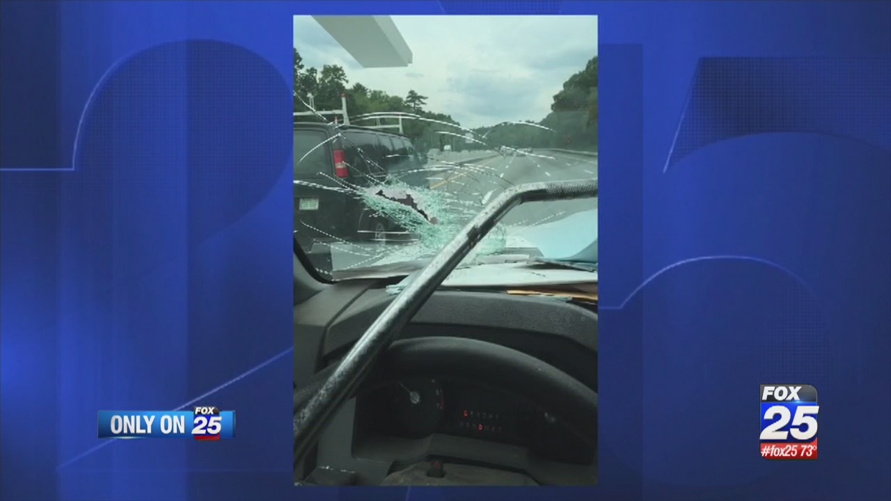 Man thankful to be alive after metal pipe smashes through windshield(02)
