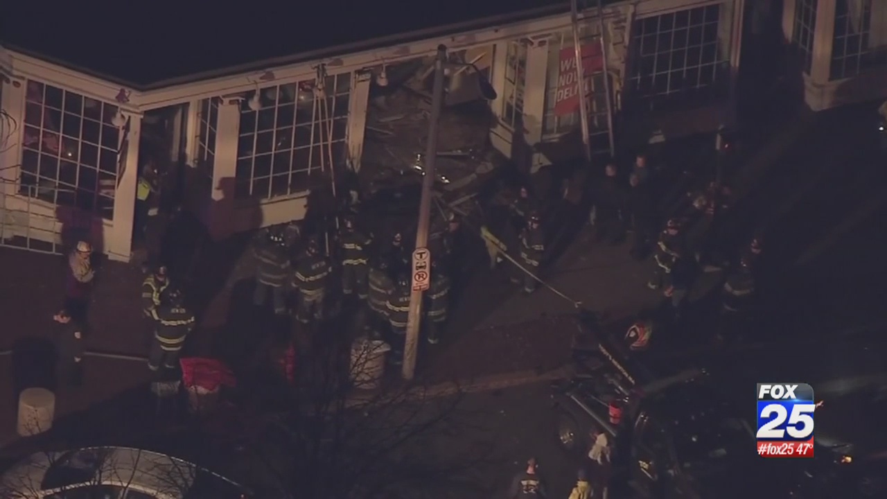 Sweet Tomatoes expected to reopen this summer with new barriers