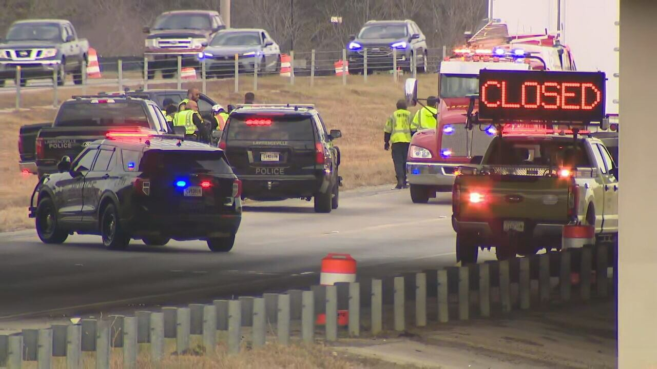 Deadly crash shuts down highway in Gwinnett County – WSB-TV